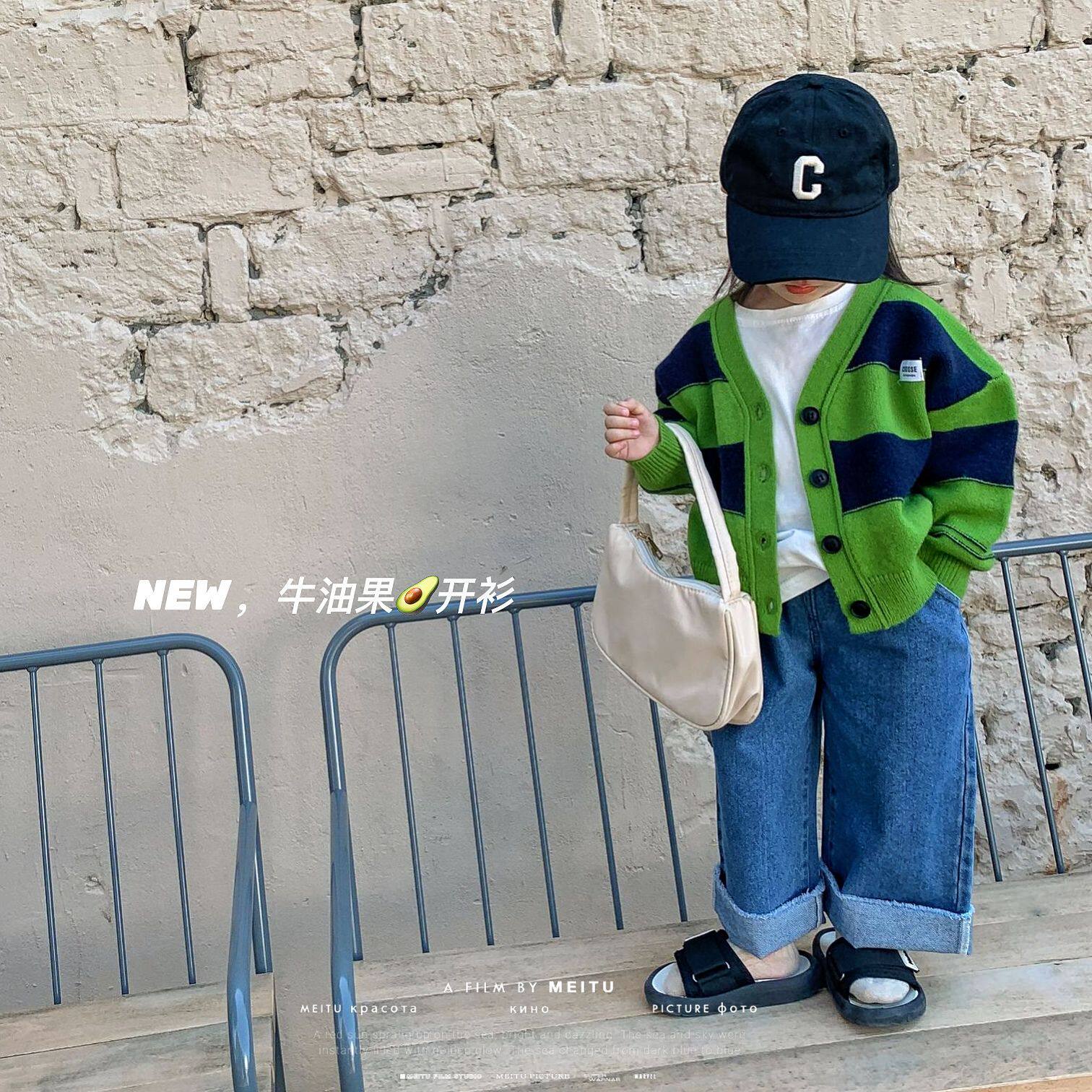 Children's spring dress new Korean version knitted cardiovert 2022 new male and female baby casual 100 lap striped sweater jacket