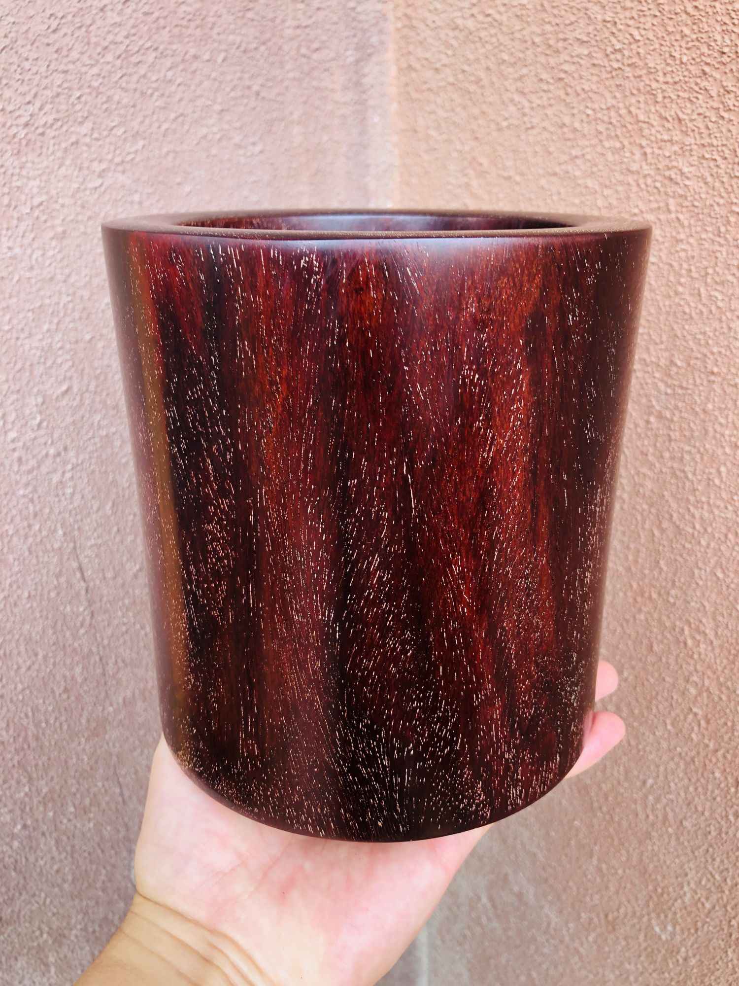 筆筒 (唐木紅木紫檀透かし彫り筆筒)