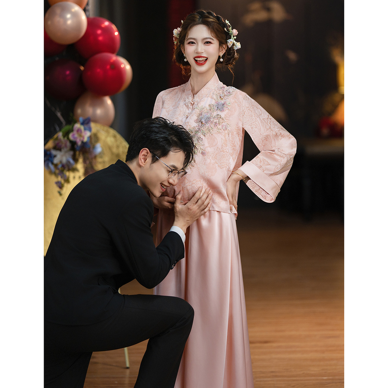 New Chinese-Style Maternity Cheongsam Pink Toast Dress Bridal Set Engagement Dress Plus Size Fat mm Xiuhe Dress with Long Sleeves to Cover the Belly