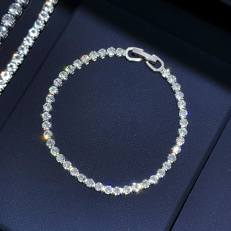 Sparkling Tennis Bracelet Full of Diamonds for Women, Crystal Niche Exquisite Versatile Bracelet, Stackable Classic Zircon Row Diamond Jewelry Sparkling Tennis Bracelet Full of Diamonds for Women, Crystal Niche Exquisite Versatile Bracelet, Stackable Classic Zircon Row Diamond Jewelry