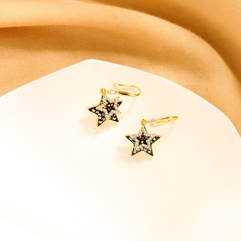 Five-pointed Star Geometric  Fashion Earrings Wholesale display picture 3