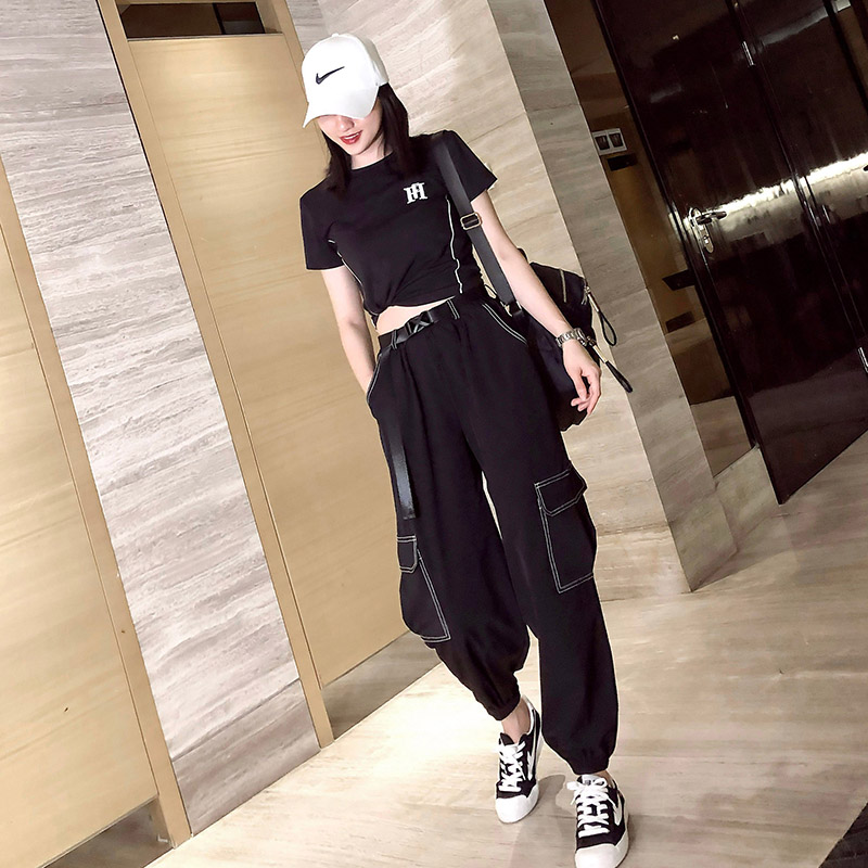 Summer 2021 New Hong Kong flavor fashion two-piece Net red leisure sports overalls women tide ocean hip hop set