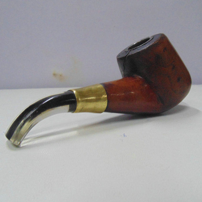 Anti-Union theme folk goods smoking set in the Republic of China large handmade wooden copper hoop dry smoke old pipe