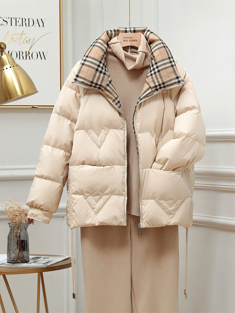 Anti-season down jacket women's 2020 new short Korean fashion thickened white duck down wild small clearance tide