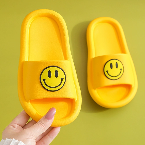 Детские тапочки для мальчиков, нескользящие милые слайдеры, мягкая подошва, семейный стиль