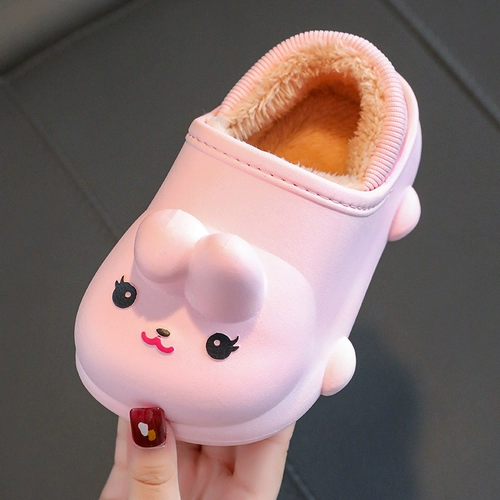 Детские зимние тапочки, нескользящий удерживающий тепло мультяшный милый кролик, водонепроницаемые туфли, коллекция 2022, семейный стиль