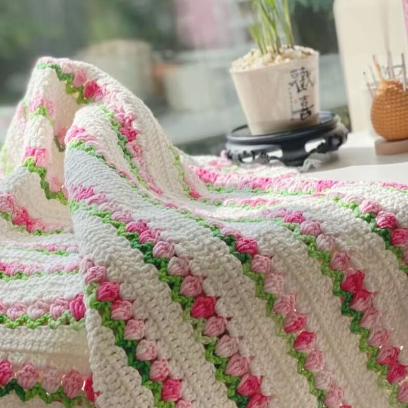Gradient Tulip Blanket Bouquet Crochet Blanket DIY Bag Crochet Knitted Wool Handmade Creative Material Gift