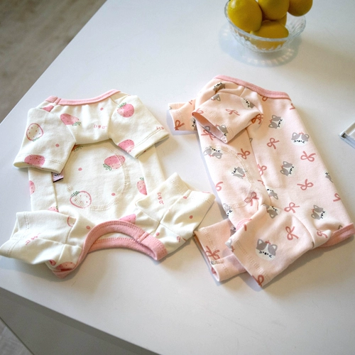 Весна и осень чистые хлопковые домашние кошки, собаки и собаки, обернутая живот четырех -одежда плюшевая сделка собаки пижамы маленькие щенки