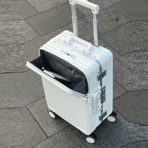 Универсальный чемодан, 20 дюймов