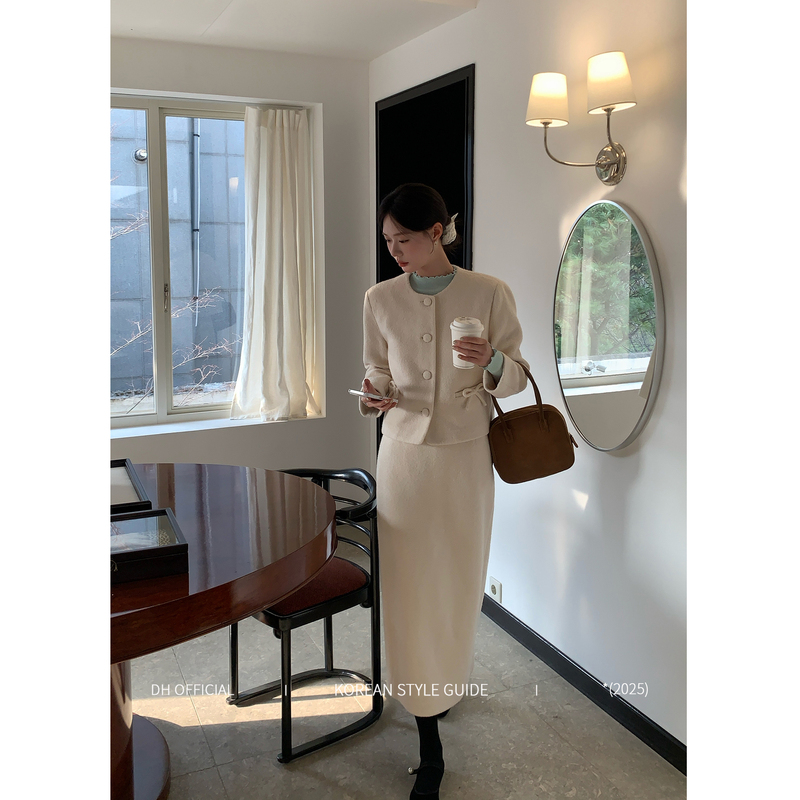 Limited-Time Clearance Sale | Big Flower [Korean Drama Vibe] Wool Loop Knit Bow Pocket Jacket and Skirt Set