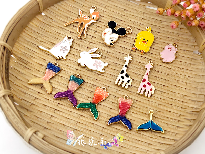 (Linang Accessories accessories) Korean version Ornament Drip Oil Accessories Animal Drop Oil Ornament Headwear Earrings Ornament Accessories