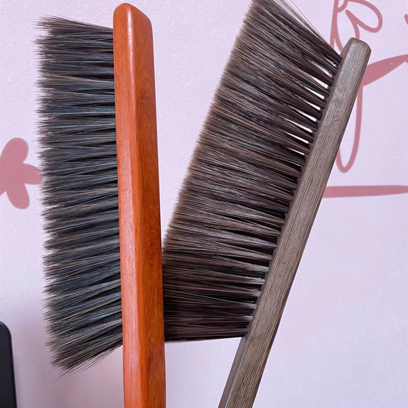 Guzheng Clean Hairbrush Long Soft Mao Chicken Wings Wood Red Wood Brush Violin Brush Log Handle Cleaning the Guzheng Panel