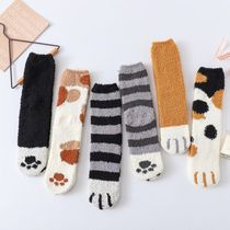 Winter cute plush cat paw socks womens midline socks sleep socks home floor socks warm and thick moon socks