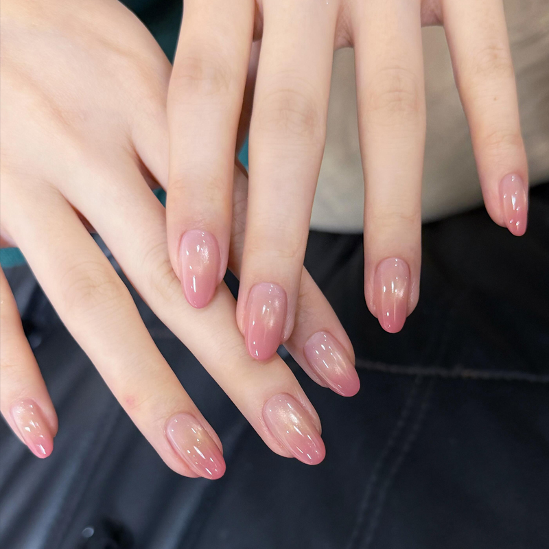 Purely Handmade Cat-Eye Manicure Wearable Nails Pink Gradient Short Oval Nail Pieces 2026 New Style High-End Spring Short Style Purely Handmade Cat-Eye Manicure Wearable Nails Pink Gradient Short Oval Nail Pieces 2026 New Style High-End Spring Short Style