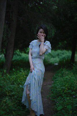 Store Stories 0752528 Cutting Lotus Leaf side ultra-long dress Crush Flower 0752528002