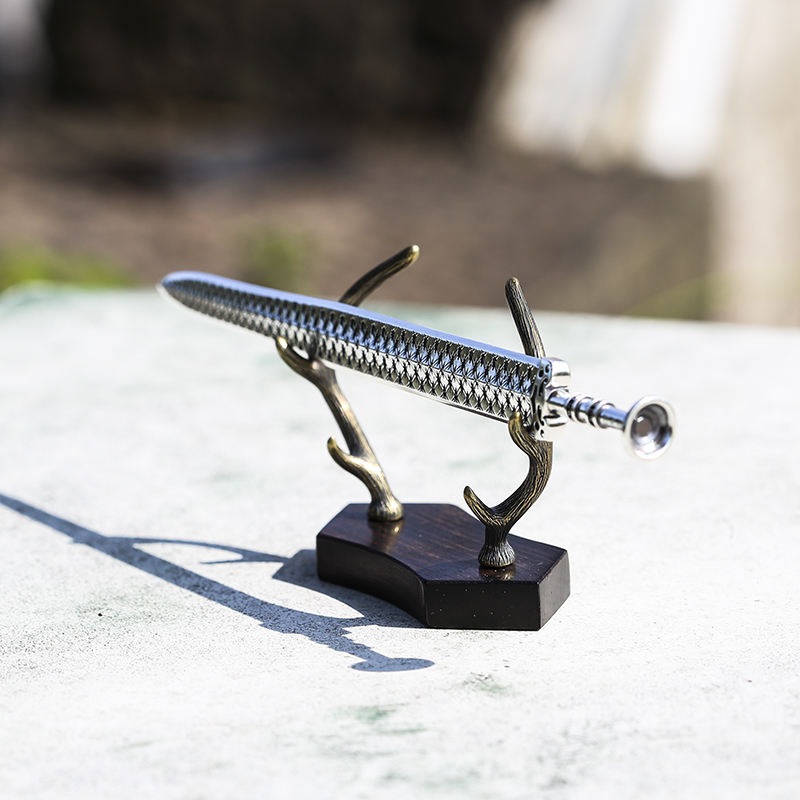Bedroom salary tastes 925 silver brass Yu king sword sword to send his boyfriend's birthday inspirational gift