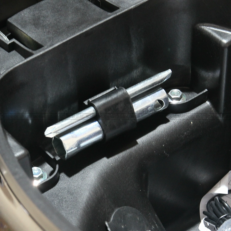 Công cụ xác thực xe tải Yamaha Spark Plug cờ lê Spark Plug Spark Plug Tool - Bộ sửa chữa Motrocycle bộ cờ lê yeti