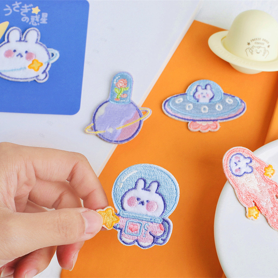 Cute rabbit planet embroidered with cartoon clothes patch fabric stickup to children's pants small animal bag decoration
