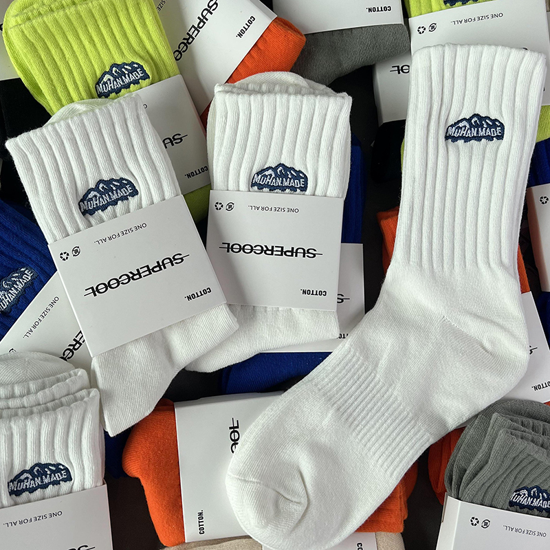 3 Pairs of Japanese Trendy Brand Snow Mountain Embroidered Mid-Calf Pure Cotton Socks, Yu Wenle ins Unisex Sports Basketball Long Socks