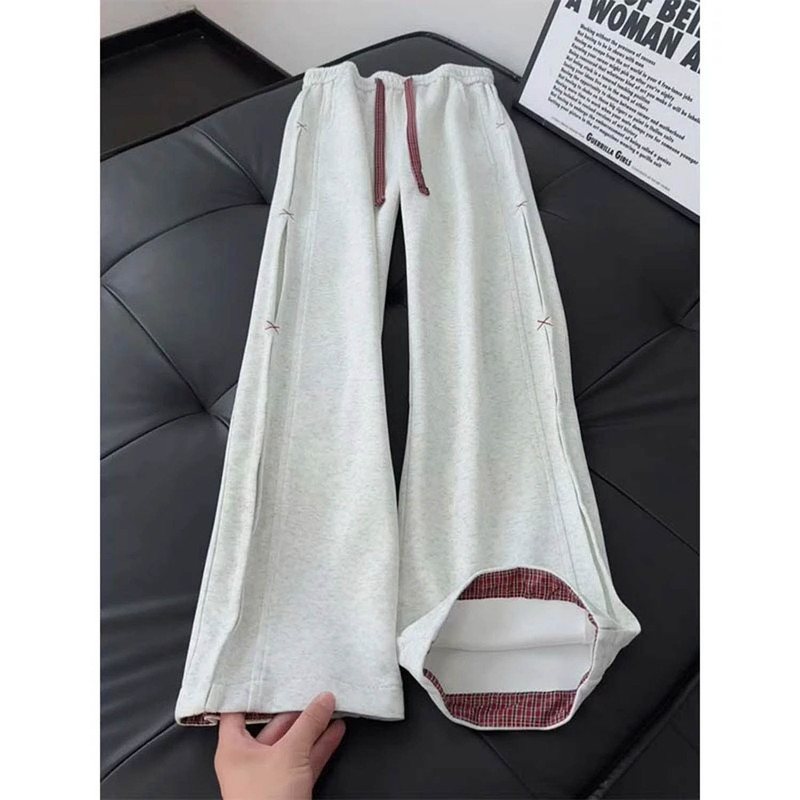American Retro Color-Blocked Pleated Sweatpants for Men, Autumn Plaid Patchwork Design, Loose Straight-Leg Casual Sports Trousers