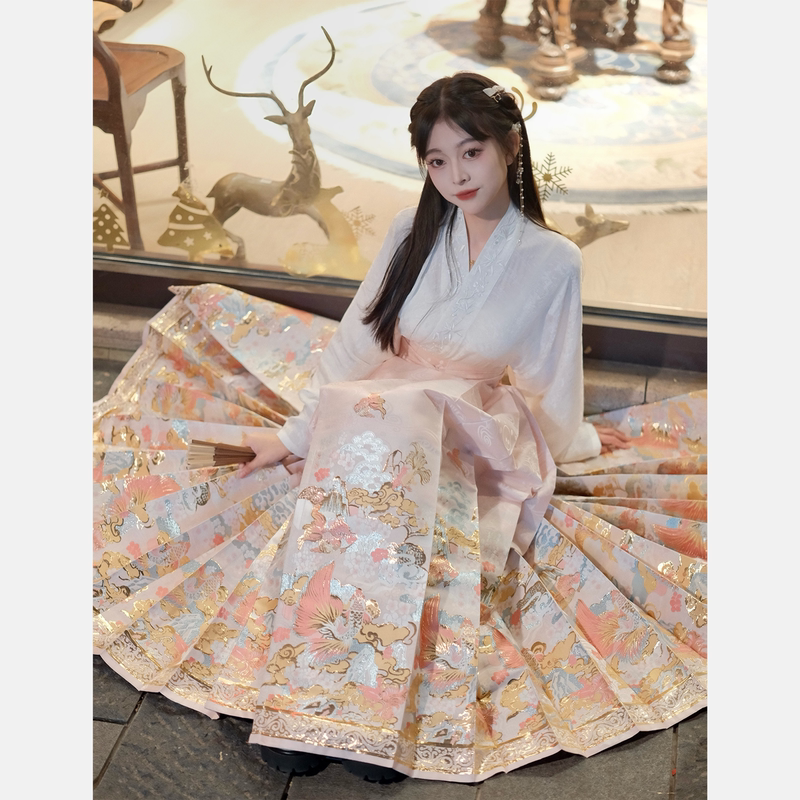 Zuiyuduo Little Goldfish Ming Dynasty Style Imitation Floral Embroidery Gold Brocade Horse Face Skirt Hanfu Women's 2025 New Spring/Summer Daily Outfit
