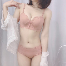 聚拢文胸少女无痕美背中薄款胸罩