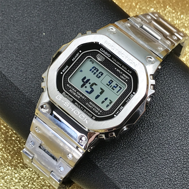 卡西欧50周年限定G-SHOCK：小方块里的大能量，GMW-B5000D手表评测
