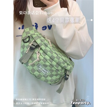 St tea party checkerboard checkerboard niche retro chest bag for women crossbody bag ins waist bag for men japanese sports shoulder bag