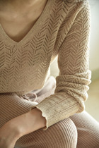 APC Early autumn knitwear cardigan jacket woman design feeling small crowd loose long sleeve V collar hollowed-out cashmere sweatshirt thin jacket