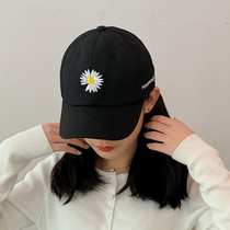 Small daisy cap niche female Korean version ins tide wild baseball cap soft top show face small net red shake sound spring and summer