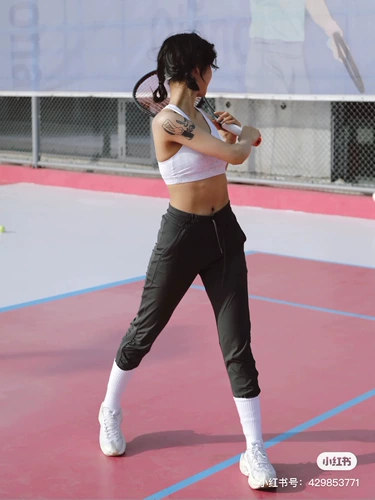 Покупка Lululemon Dance Studio Yoga Fitness Light -Dry -Drycual Bloys