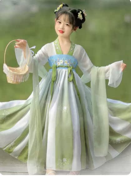Children's Day Costumes for Kids: Dong Shi's Distressed Expression Children's Drama Costumes, Chinese Drama Story Performance Costumes, Xishi Villagers' Ancient Costumes