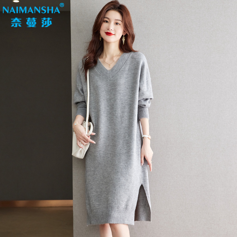 V-Neck Solid Color Pullover Knit Sweater Long Dress for Women, Over-The-Knee Slit Base Shirt, Mid-Length Loose Dress for Women
