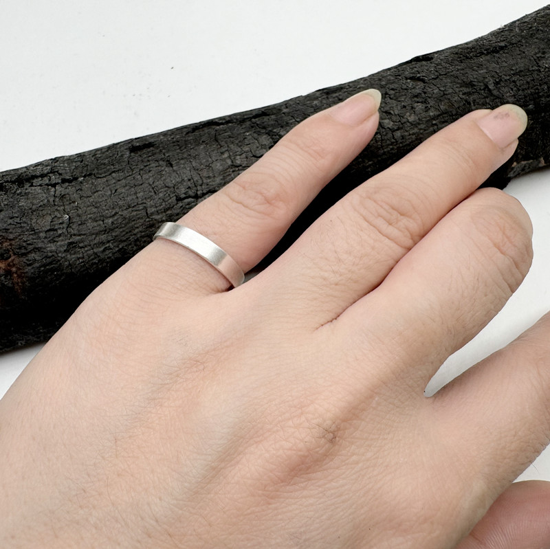 Xie's Silversmith 999 sterling silver simple plain ring ring for men and women with niche design and versatile ring