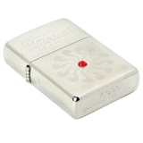 Петерсон Петерсон, борьба с зажиганием, более легкое зажигание, не причиняя вреда сотрудничеству бренда боевых рта требует использования топлива Zippo