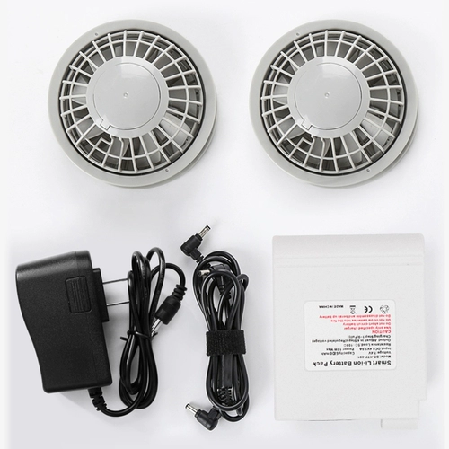 Летнее охлаждение кондиционера подходит для одежды с поклонниками. Зарядка работников, охлаждение, сварочный работник, защита труда, мужская рабочая одежда