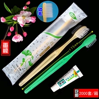 Изысканная мягкая модель чернокожих девушек