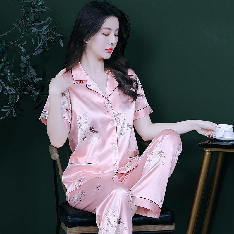 2026 New Style Ice Silk Women's Pajama Set, Large Size, Loose Fit, Fresh Short-Sleeve Top and Long Pants, Silk Women's Loungewear