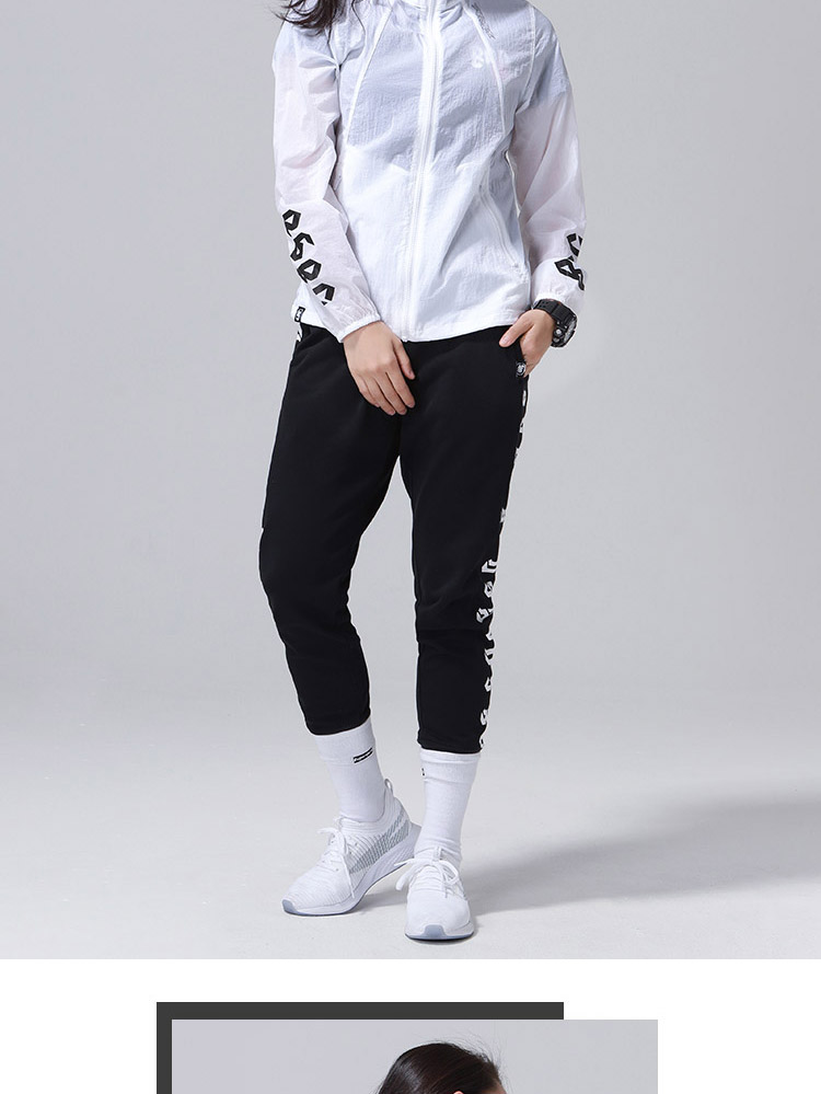 Li Ning áo gió Bà 2018 new bóng rổ loạt dài tay trùm đầu áo khoác da quần áo của phụ nữ thể thao áo gió the north face chính hãng
