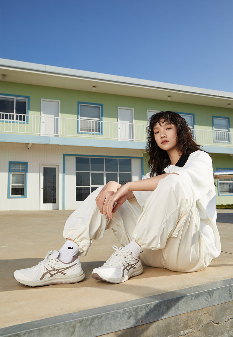 ASICS интерьер Суши-кроссовка женская гель-контент 7 отскок Подушка спортивной обуви 1012B540 Asics / Asics 