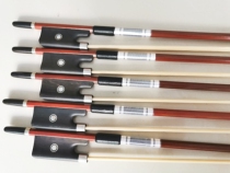 Professional anise bow in the bow of the bow of the horse.