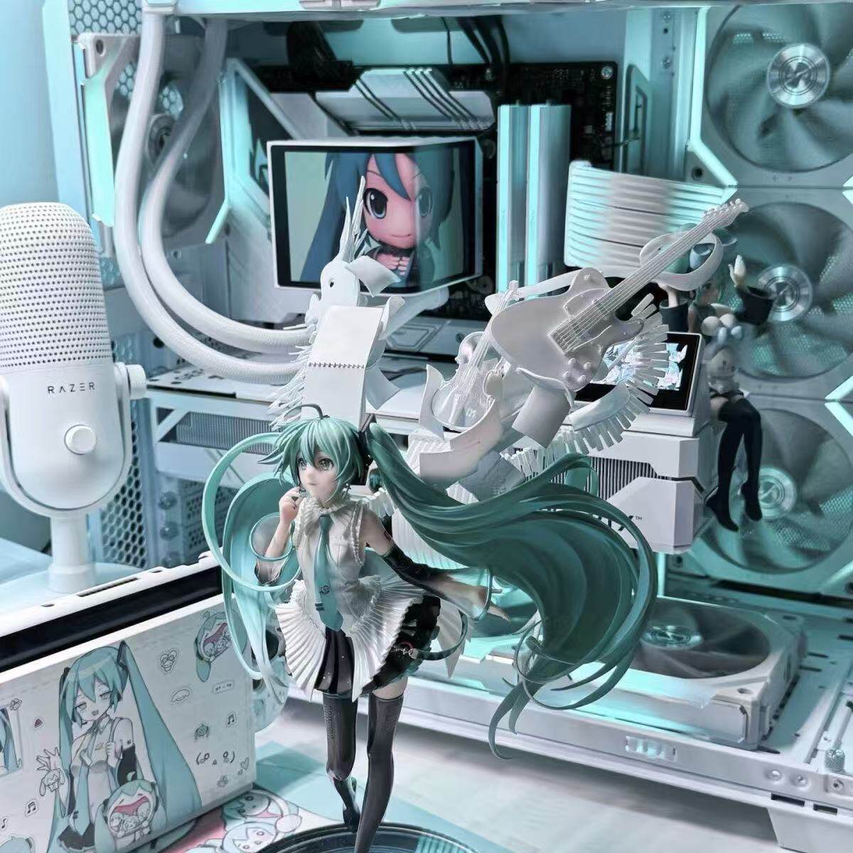 Special Offer! Hatsune Miku Figure [Only the Nine Models in the Picture] Anime Trendy Toy Decoration Birthday Gift