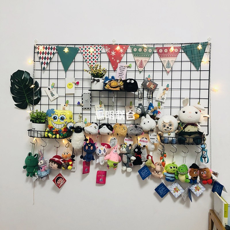 Girl heart doll decoration frame net red bedroom room live broadcast background wall props student dormitory wall hanging iron grid