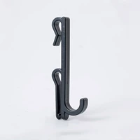 Черный маленький двойной одинарный крючок