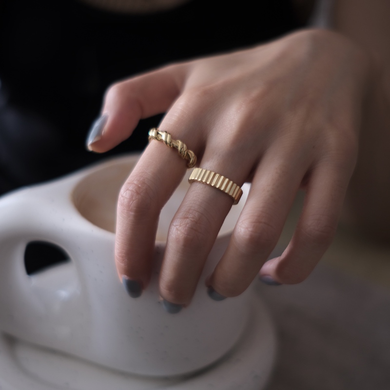 Crushoy the Exquisite Details between Lines S925 Silver Classic Satin Ribbon Glossy Stripe Vertical Line Gear Pattern Grosgrain Ring