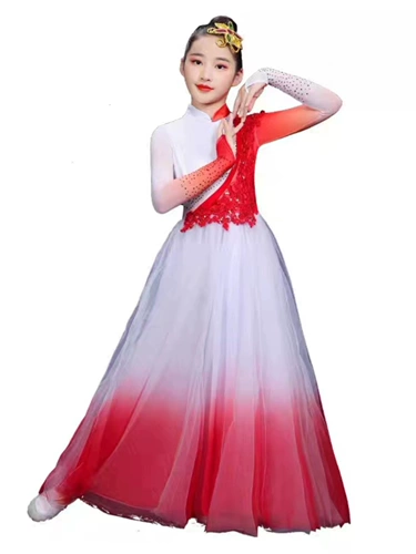 Свет процветает в современном открывающем танцах женской марлевой юбки