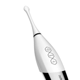 Slim маленькие женщины используют G -точечную вибрационную массажную палочку, чтобы стимулировать кульминацию частных частей, мастурбационный артефакт второй прилив и инсульты