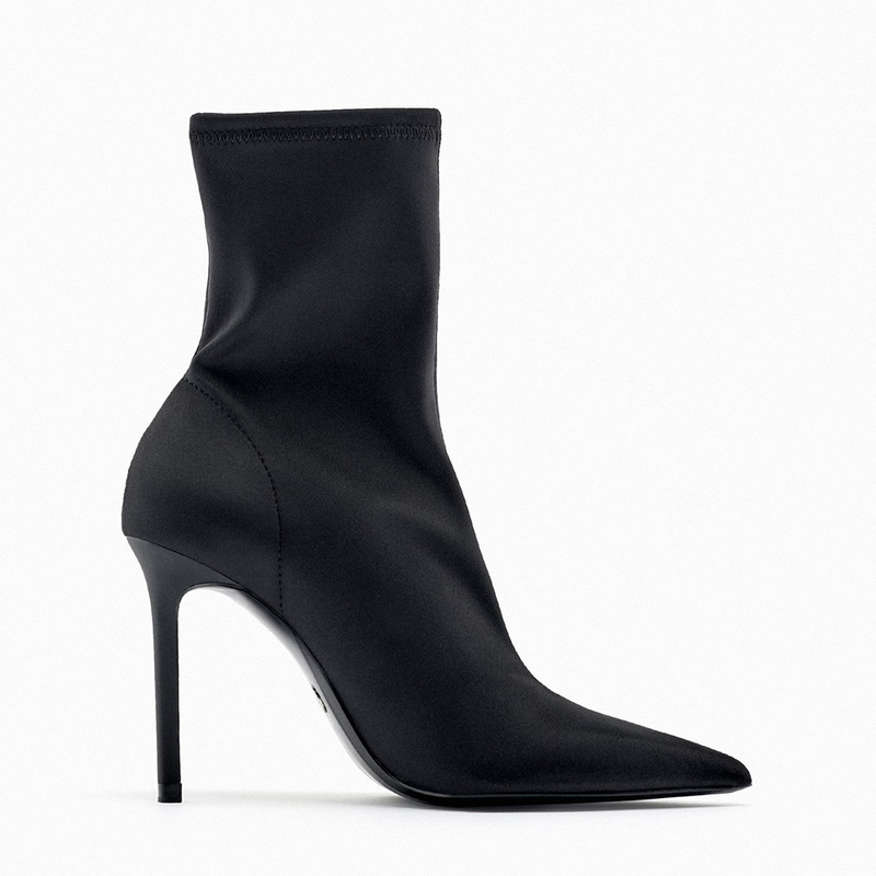 2026 Autumn and Winter Retro Style Boots Slim Boots Elastic Sock Boots Pointed Toe Ankle Boots Stiletto High Heel Short Boots Women's Black