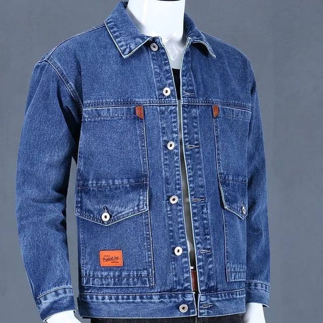 Denim jacket ຜູ້ຊາຍສະຖານທີ່ກໍ່ສ້າງການເຊື່ອມໂລຫະເຄື່ອງນຸ່ງຫົ່ມການເຮັດວຽກຕ້ານການ scalding ພັຍ, ທົນທານຕໍ່ຫຼາຍຖົງໃສ່ເສື້ອກັນຫນາວ lapel jacket