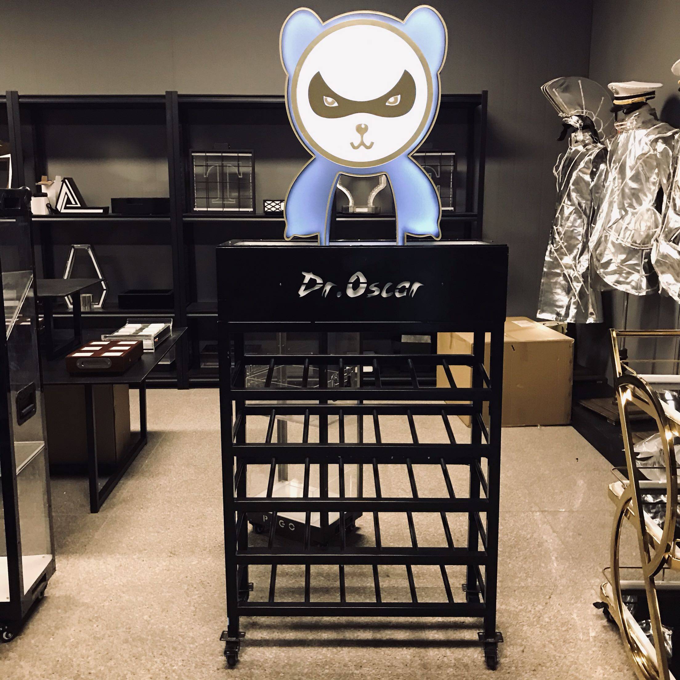 Bar luminous champagne cabinet led champagne cabinet can be customized with logo